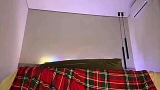 Squirting a lot with young 18+ girl 😍