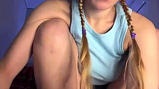 Squirting a lot with young 18+ girl 😍