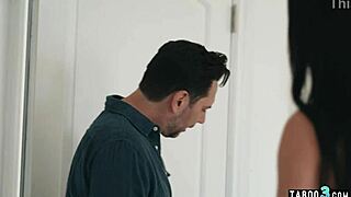 Tricky Dude Roughly Fucks Petite MILF Roommate Jennifer White in Dorm