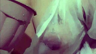 Viral student enjoys a relaxing bath alone 😊