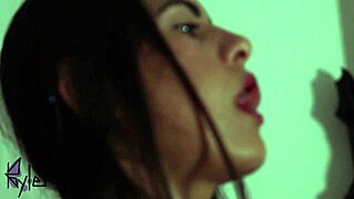 Kylei Ellish And William Vegas In Latina Scene