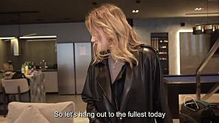 Boldly Fucking Stranger After Quick Meeting