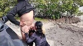 Wow! Mexican whore fucked in mangroves to avoid discovery!