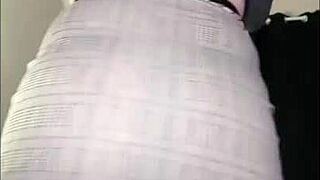 Sexy Curvy Redhead Dances Flashing Big Ass