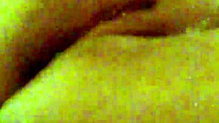 cute bbw masturbates shaved pussy in mirror