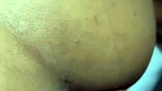 Skinny cutie gets her ass stretched wide in homemade anal fun