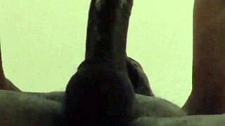 He was cumin and i kept sucking-big cum load