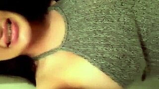 Look at this sexy Brazilian ass on webcam