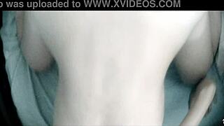 This stepdaughter gets a close-up facial after sucking in missionary 😍