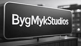 Granny Norma Jean gives classic Monroe-style cocksucking in costume