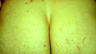 i gave my pregnant milf a deep creampie in her pussy