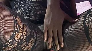 Ebony Milf Squirts Multiple Times On Sex Machine