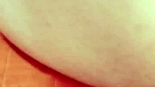 i love when my girlfriend sucks my balls