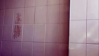 Showing My Body On Live Stream