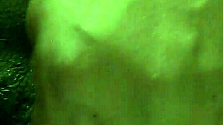 Watch SparksXXX play with her pussy on webcam?