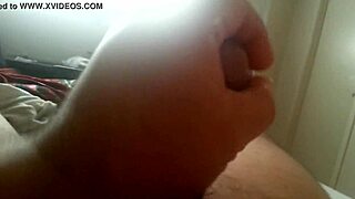 Jacking Off Intensely For The Ladies Watching