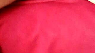 Gretala pisses on feet with balloons 😍