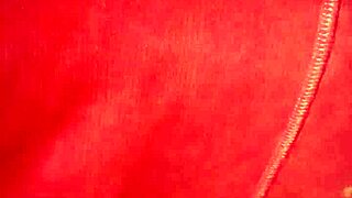 Gretala pisses on feet with balloons 😍