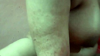 I met this curvy MILF in a bar and fucked her in my hotel room