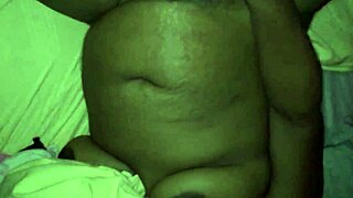 want to see that trimmed pussy?