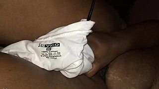 want to see that trimmed pussy?