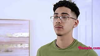 Stepsisters excite me dressing as princess leia