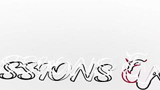 naudi nala cumming and squirting hard