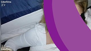 Hey, quick blowjob from pretty tatted girl!