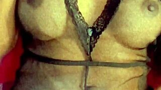 licking and squirting pussy with oral and masturbation fun