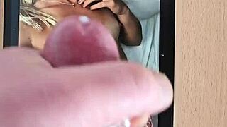 Mark Bored - You Want Big Cock Close Up?