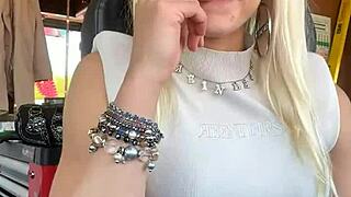 Web Chat with Me for Fun Conversations