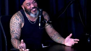 Brother Sees Lingerie Photos and Gets Frustrated!