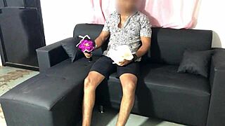 mientras espero a mi novia la suegra se pone muy cachonda con sus grandes atributos exhibitionists fishnets beautiful homemade small 18+ waist fat ass huge lingerie natural tits