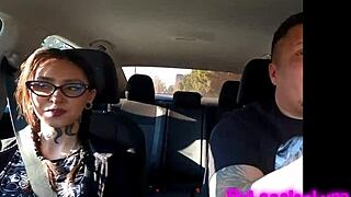 chica tatuada in hot casting, kisses and action in the car to the hotel?