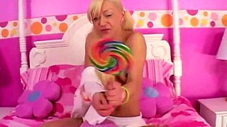 lil lexy uses lollipop