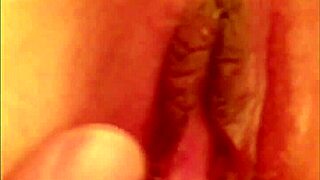 amateur asian girlfriend fuck for fun sucking chinese slut