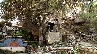 busty step mom with big ass really wants big black cock - melanie monroe 😍