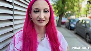 PUTALOCURA - PILLADA A TETONA FRIKI VICTORIA ARIAS PARA UN CONCURSO MUY CALIENTE