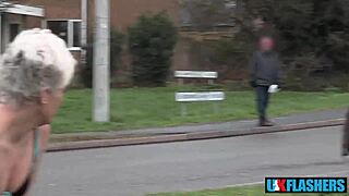 Can Everyone See My Pussy Shameless Bree Branning Flashing And Pissing For Uk-Flasher