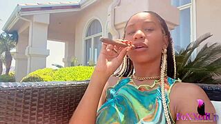 Smoker Beauty Jenna Foxx Rubs Her Horny Trimmed Pussy Outdoors