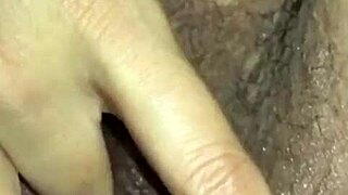 Fingering While Cumming Amateurs