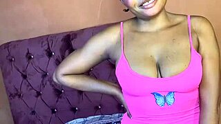 Did You See That Fat Ass Bitch Meet the Monster Cock on the Hills?