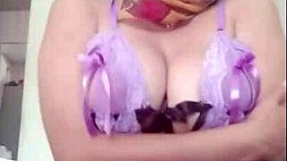 Arab wife masturbates to squirting orgasm on webcam while husband is away