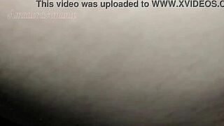 Corno abre cu de sua mulher infiel para namoradinho comedor meter gostoso