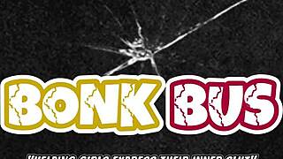 Hey, this colombian babe loves america and that bumpy bus ride 😏