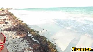 Sexo en bikini - clips con bikinis de tiras