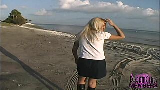 All Natural Blonde Flashes Shaved Pussy Naked at Park