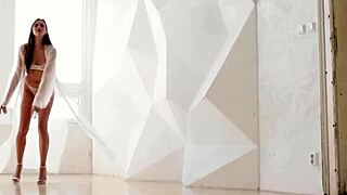 stacy cruz subtly unveils her natural big boobs