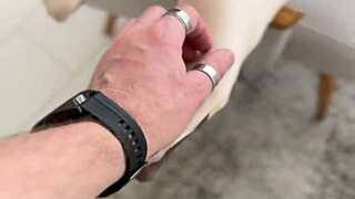 I'm playing with my bare feet in college