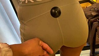 Teen tries workout clothes